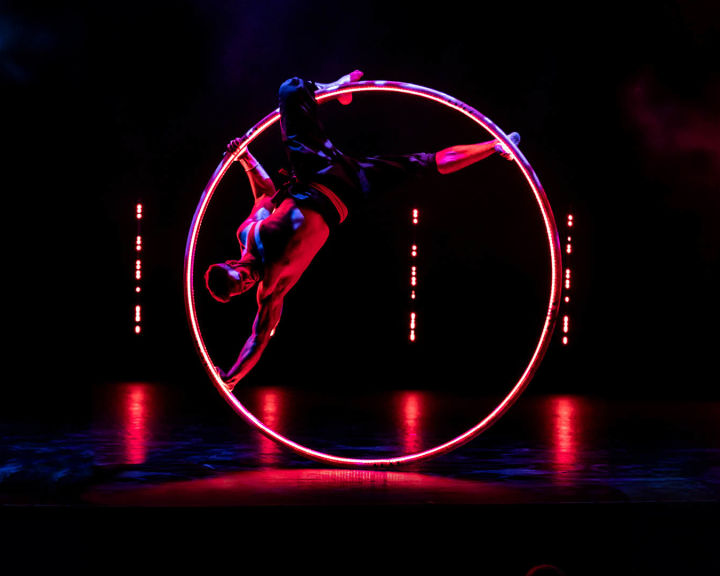 Cirque Bon Bon — Le Retour: Unwrapping the Spectacle